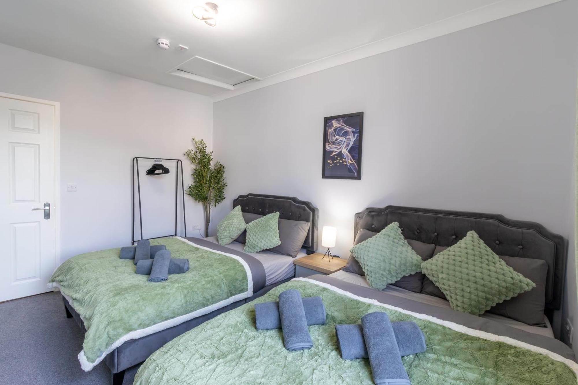 Open Mind Property - Apartment With 2 Double Beds Portsmouth Exterior foto